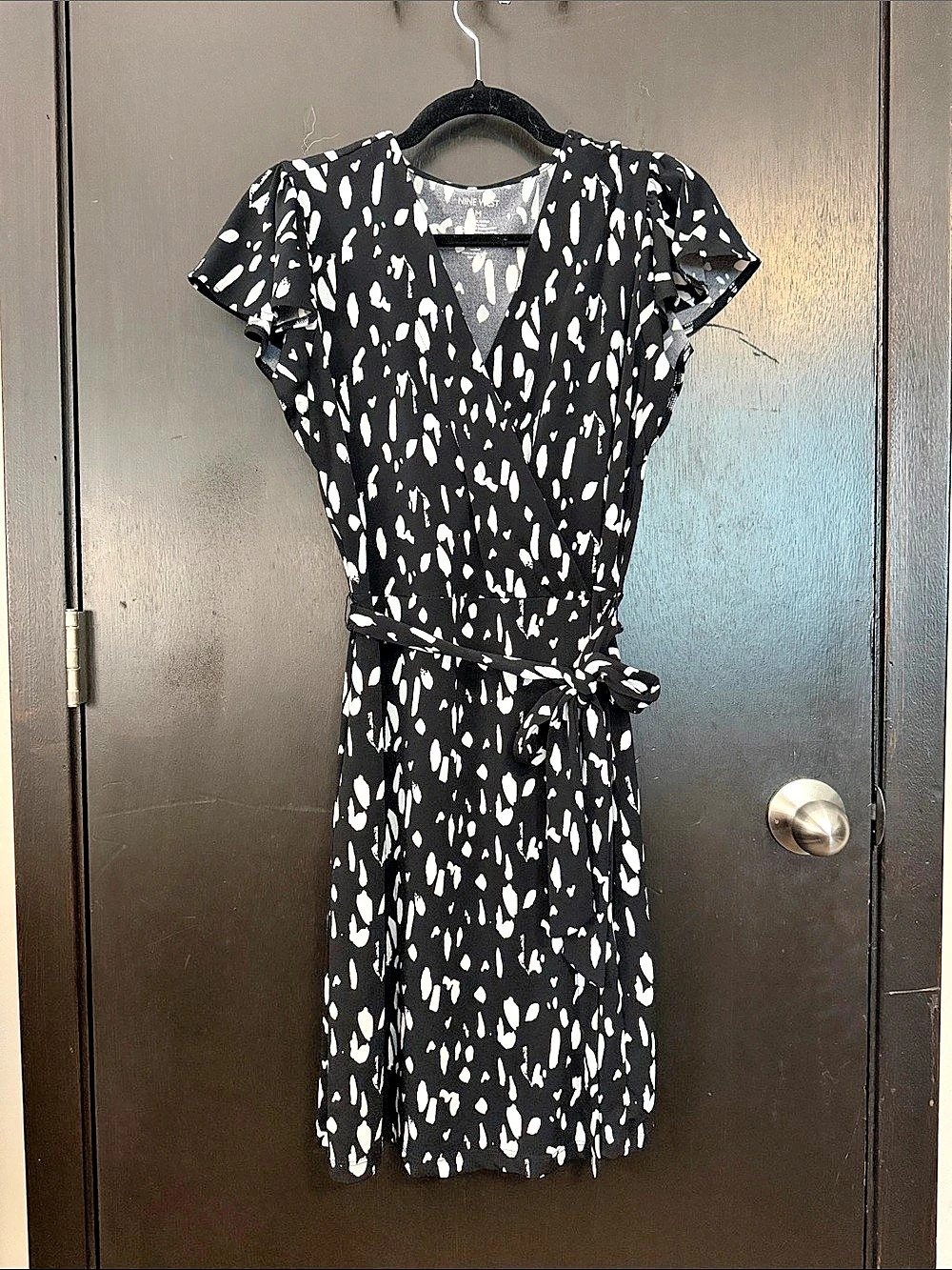 Nine West Abstract Polka Dot Print Wrap Midi Dress Size Medium Like New